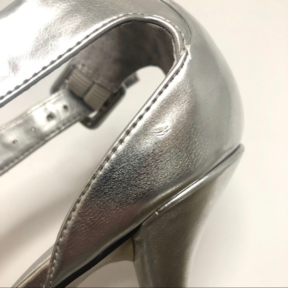 NINE West silver sandals - Picture 4 of 7